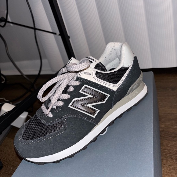 New Balance Other - New Balance Black & White Retro Runner